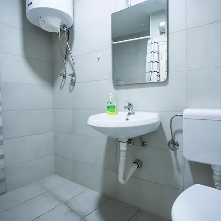 旅馆 Passenger 诺威萨